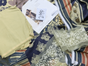 Sapphire Embroidered Lawn Fabric 3PC Summer SP-016