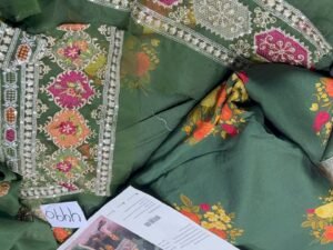 Parishay Mahnur Gulzar Embroidered Viscose Fabric 3PC Winter PR-009