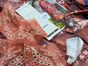 Parishay Rang e Sarma Embroidered Khaddar Fabric 3PC Winter PR-202