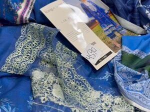 Parishay Rang e Sarma Embroidered Khaddar Fabric 3PC Winter PR-203