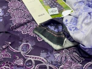 Parishay Rang e Sarma Embroidered Khaddar Fabric 3PC Winter PR-206
