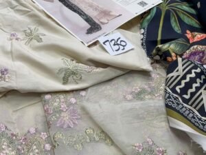 Naqsh Luxury Embroidered Linen Fabric 3PC Winter NQ-014
