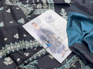 Qalamkar Luxury Embroidered 3PC Winter QR-014