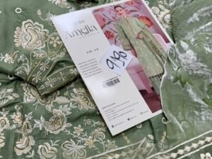 Parishay Mahnur Amelia Luxury Embroidered Corduroy Fabric 3PC Winter PR-054