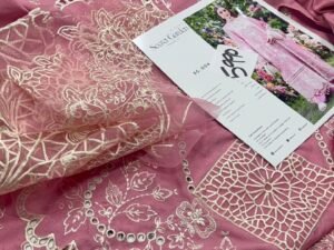 Parishay Mahnur Secret Garden Embroidered Karandi Fabric 3PC Winter PR-063